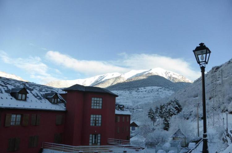 Hotel Hipic Vielha Exterior foto